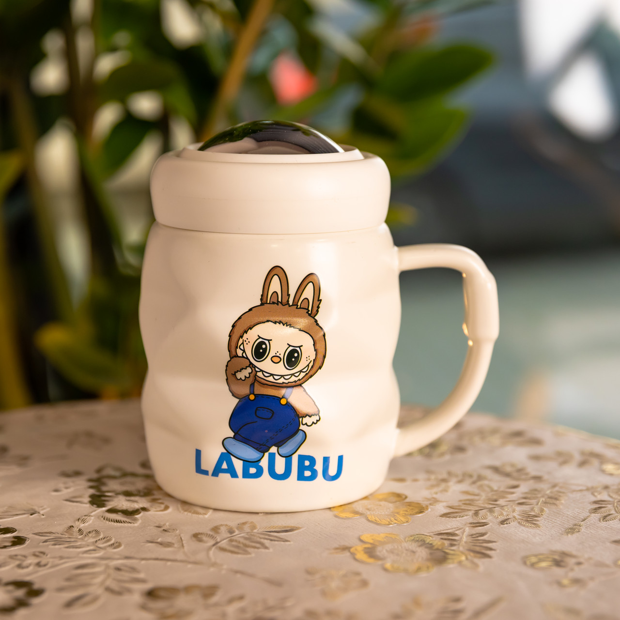 Чашка порцелянова з кришкою Labubu 400 (мл) подарункова кружка прикольна чашка для дітей на подарунок Білий з синім FM-54A – купити в Україні недорого